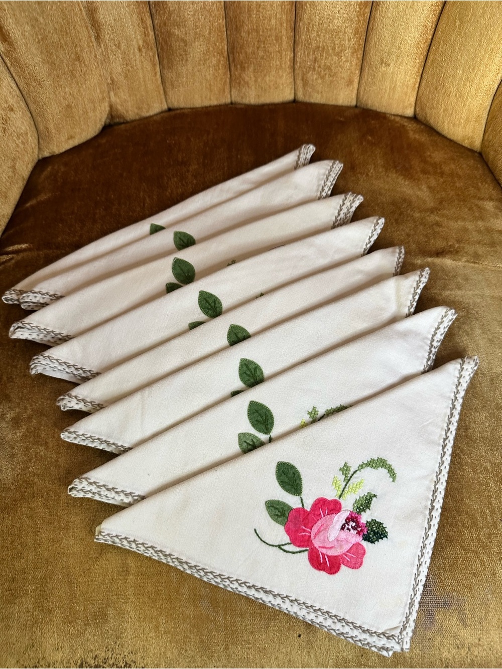 Set of 10 Vintage Embroidered & Appliqué Floral Cloth Napkins